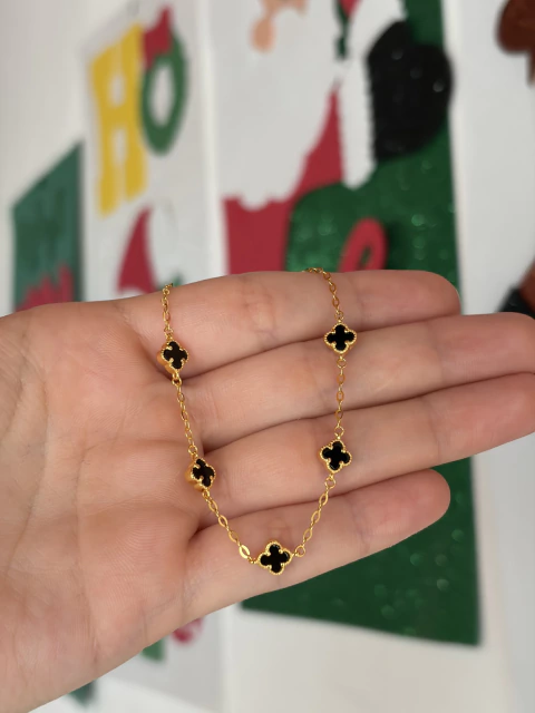 Pulsera Trebol negro