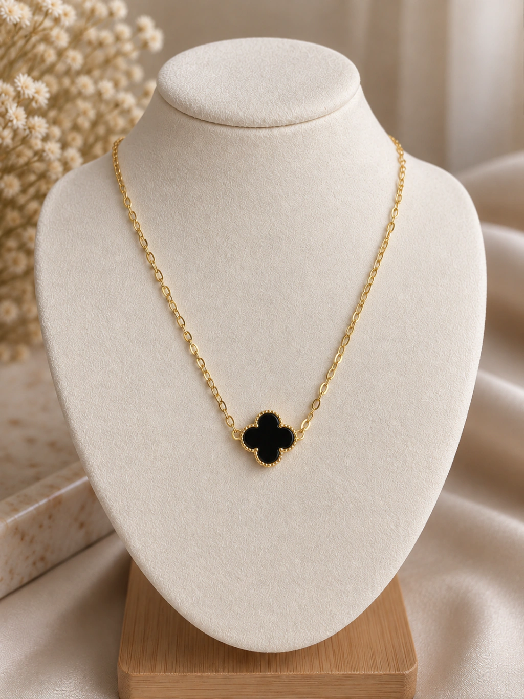 Cadena Trebol Negro